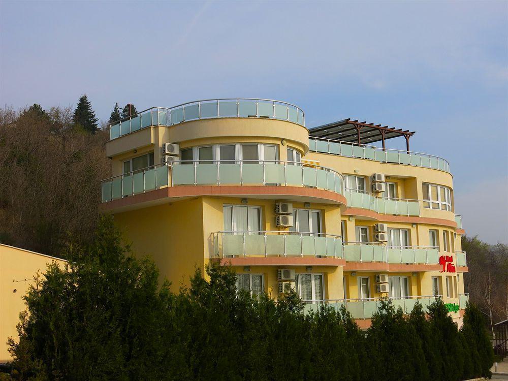 וארנה Family Hotel Albizia Beach מראה חיצוני תמונה